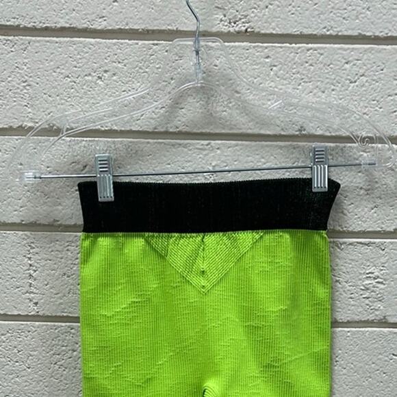 Free People Movement Seamless Neon Green Shorts size XS/S - Picture 8 of 8
